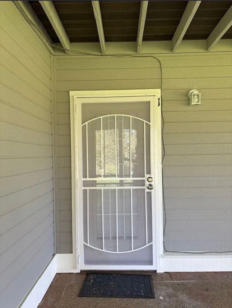 Auburn Apartment: 877 Conifer Lane