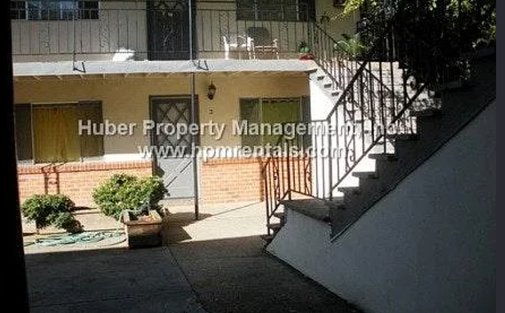 Auburn Apartment: Pleasant Avenue Apts.