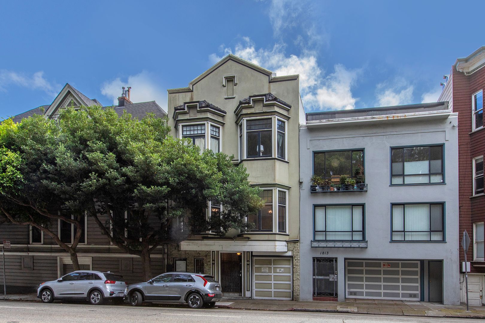 San Francisco Apartment: 1809 Oak Street