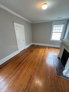 1428 Glade Street Apt #4 – photo 1