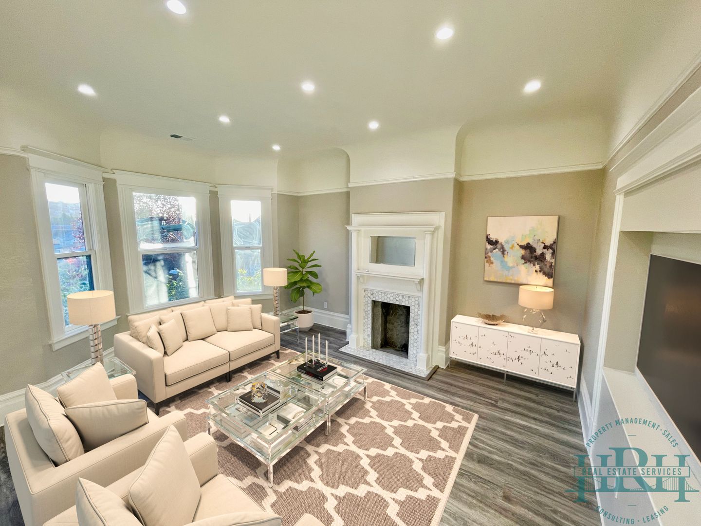 2554-2558 Bryant Street - Main Image