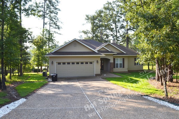 Hot Springs Village House: 10 Fiero Lane