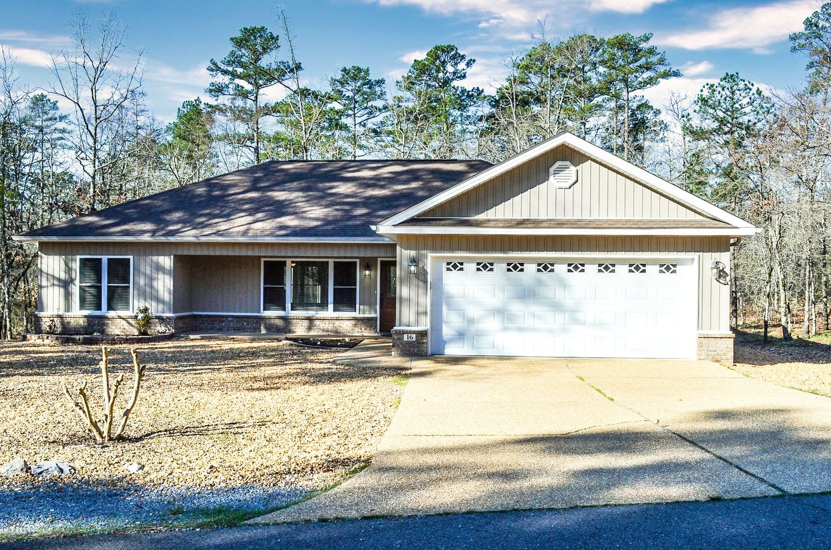 Hot Springs Village House: 16 Jubileo Lane