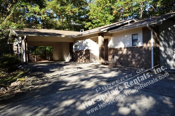 Hot Springs Village House: 71 Collado Way
