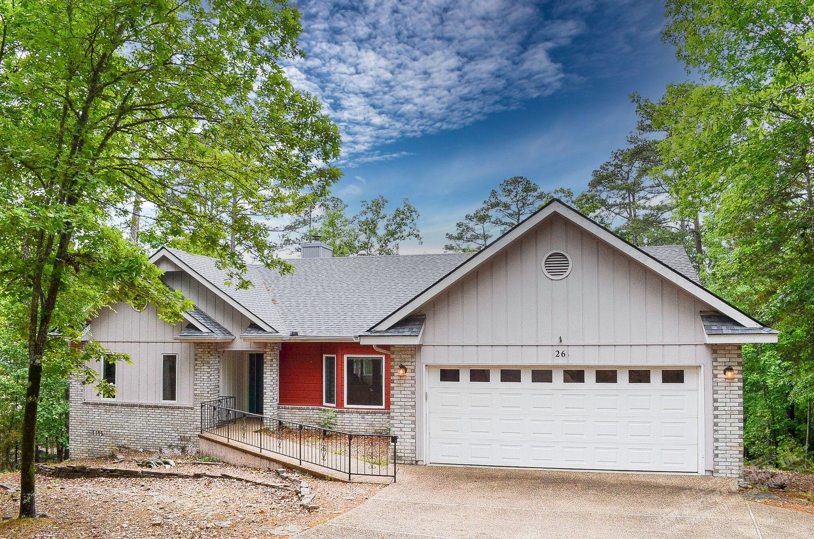 Hot Springs Village House: 26 Sosegado Lane