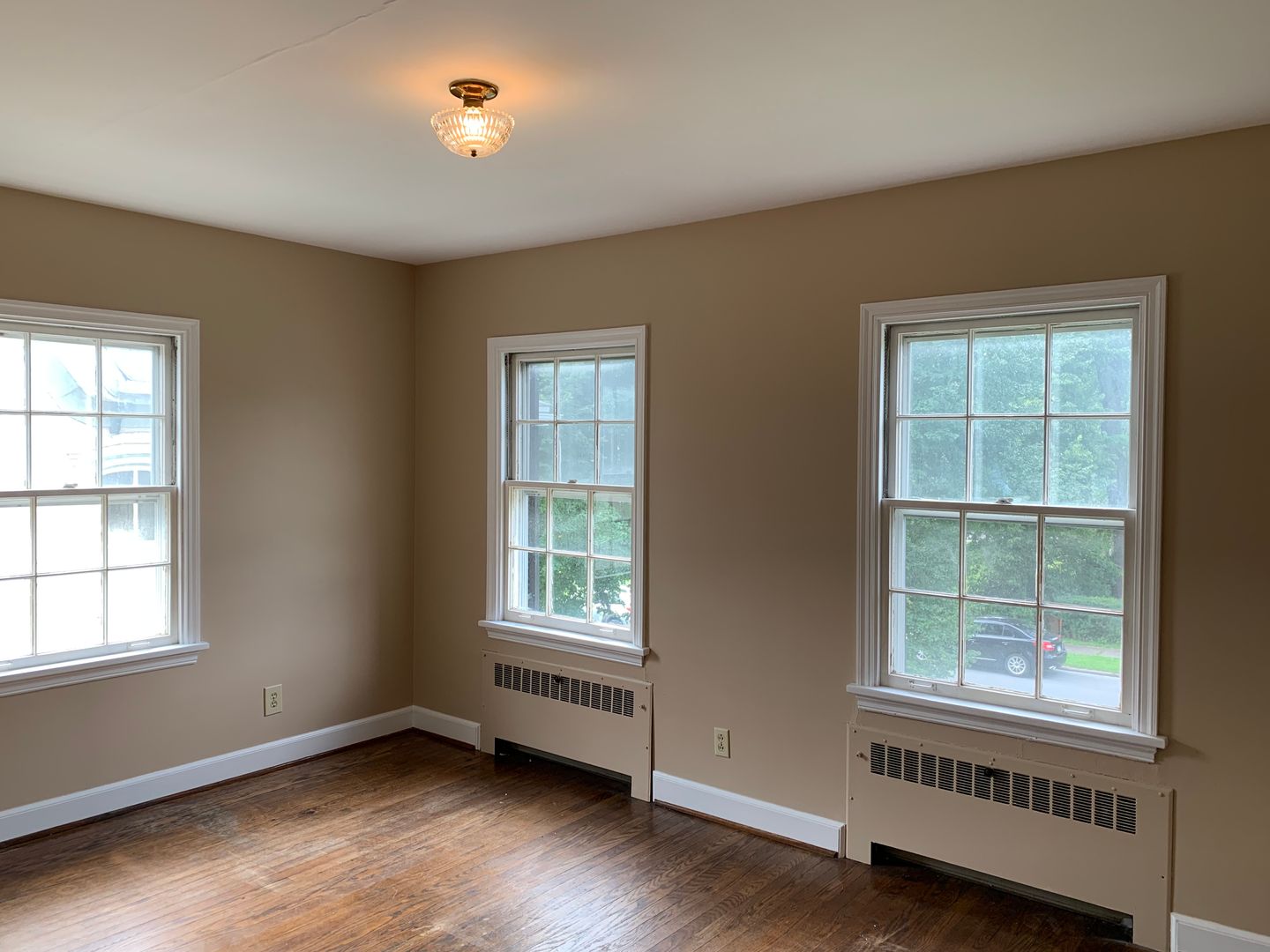 Lock Haven Apartment: 115 W Water St