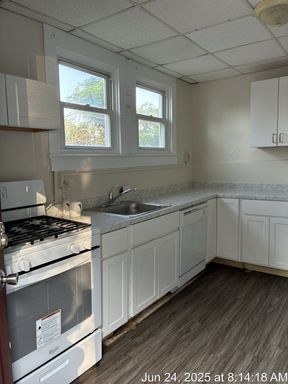 246 Fife Apt 2 – photo 1