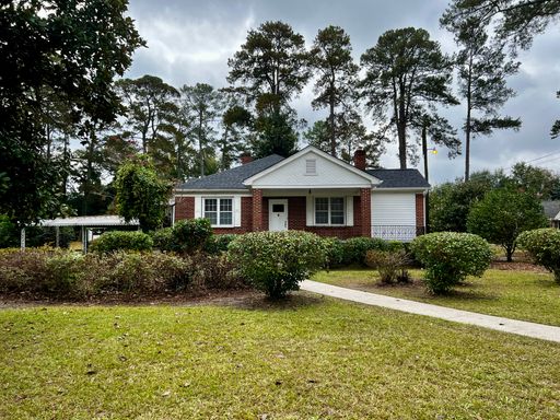 Fantastic Bungalow in Rosewood! – photo 1