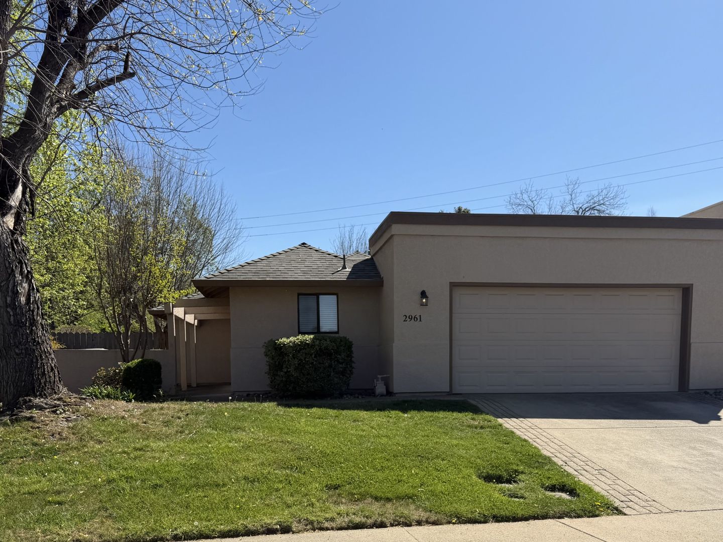 Redding House: 2961 Shotwick Trail