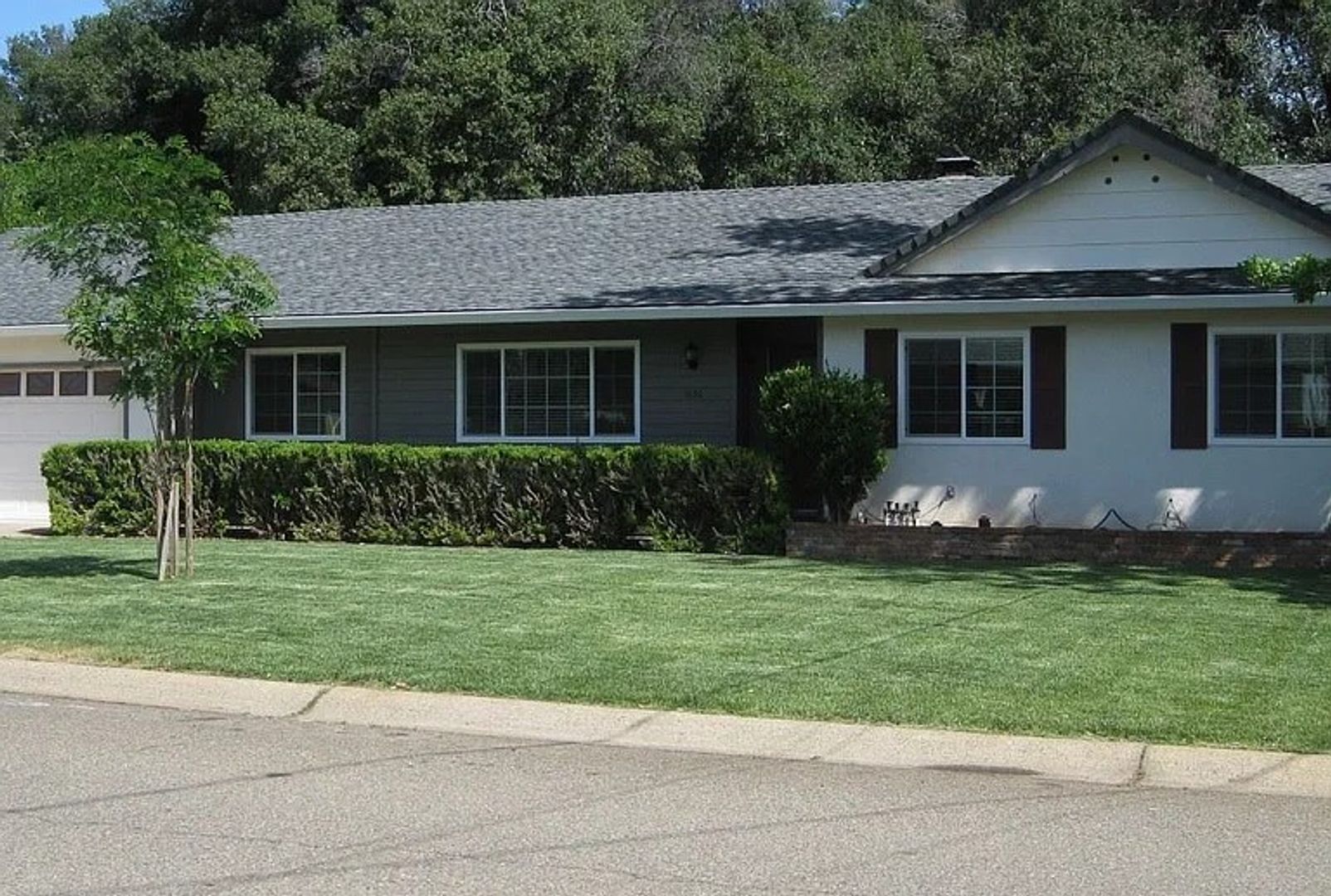 Redding House: 1096 Denton Way