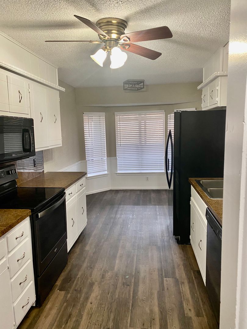 Lubbock House: 4646 Itasca Street