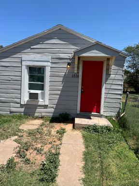 Rear Studio House ALL BILLS PAID – photo 1