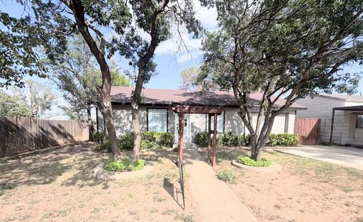 Newly remodeled 3BR 2BR – photo 1