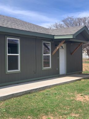 Newer Duplex – photo 1