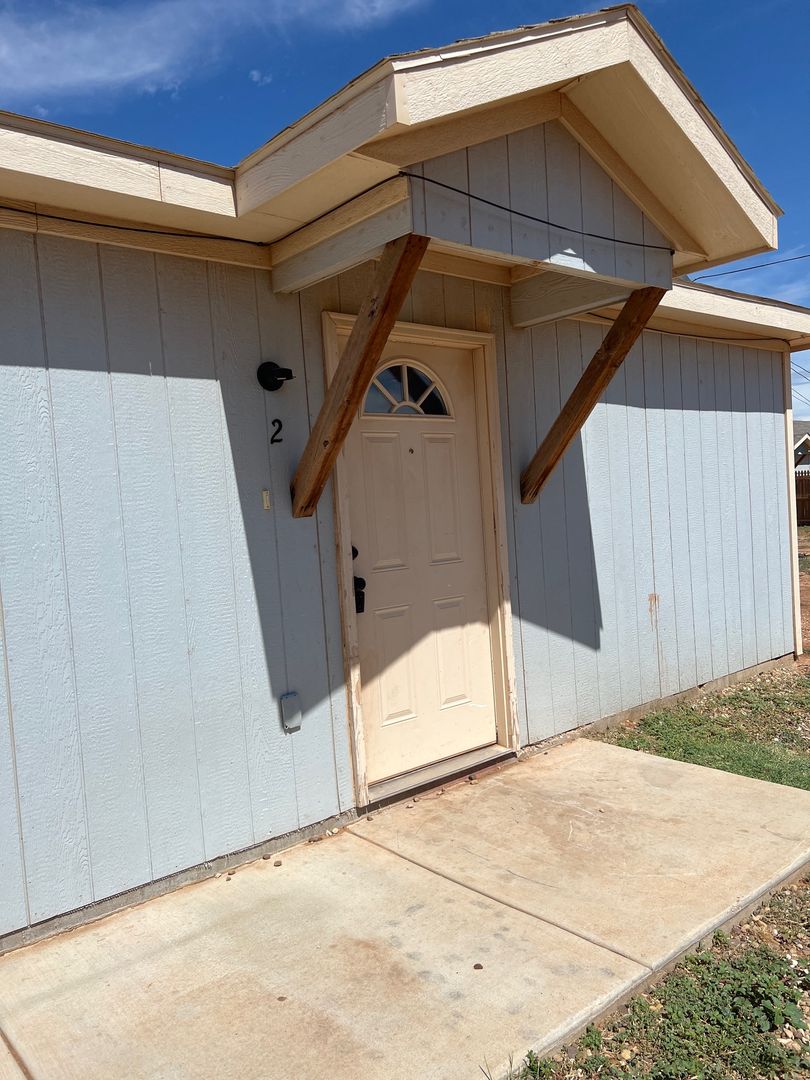 Lubbock Apartment: 528 46th Street