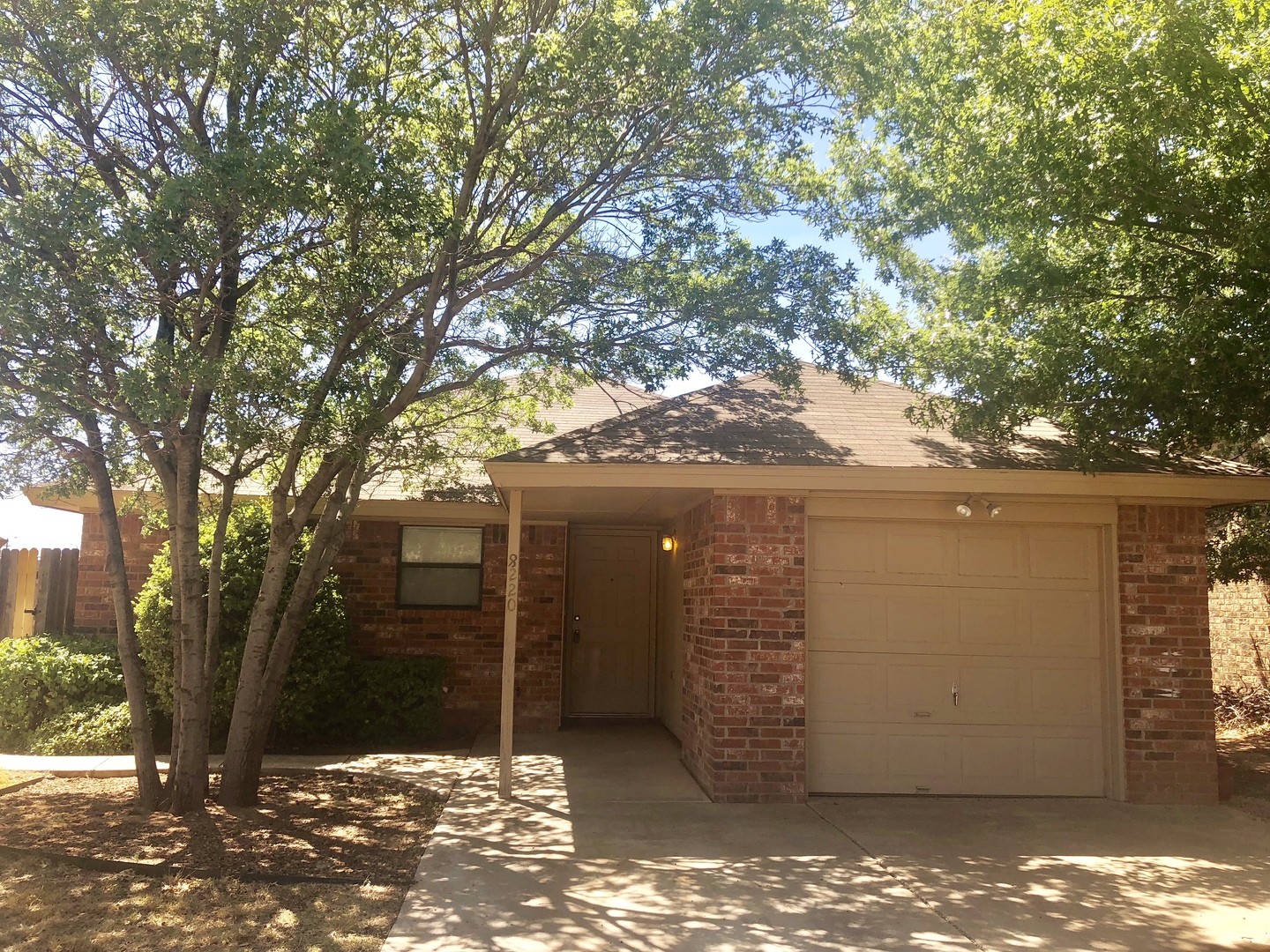 Lubbock House: 8220 Avenue X