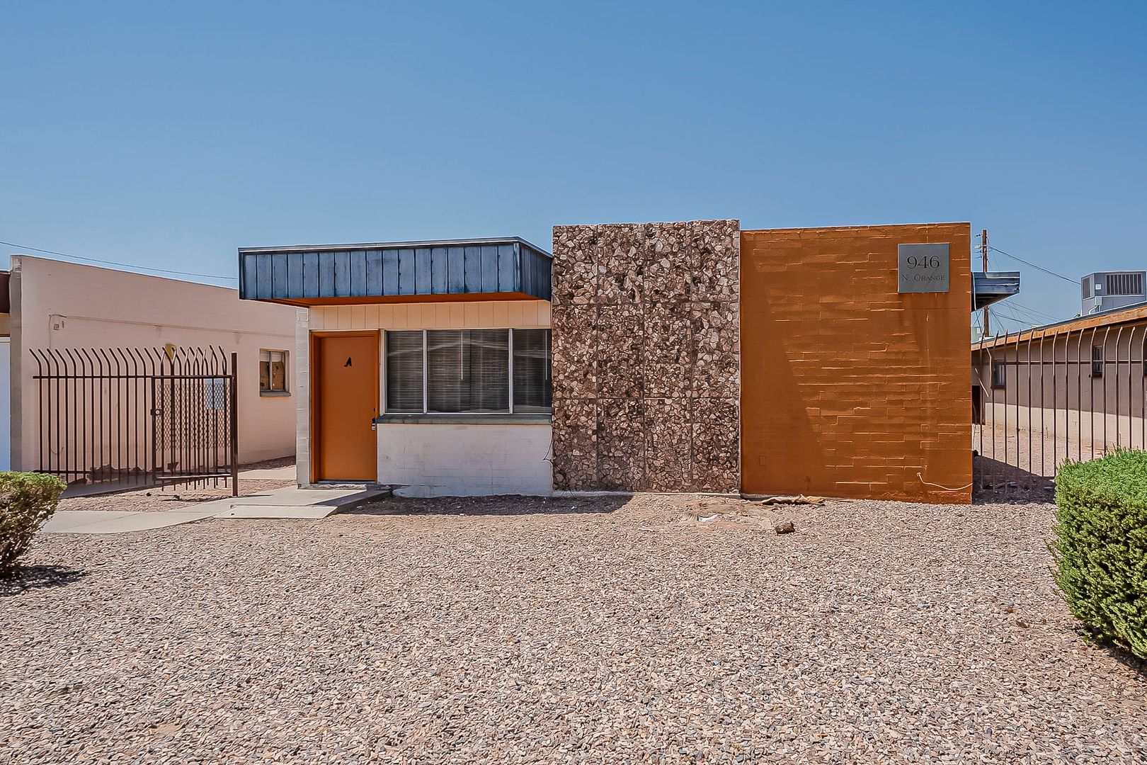 Mesa Apartment: 547 W 10th St