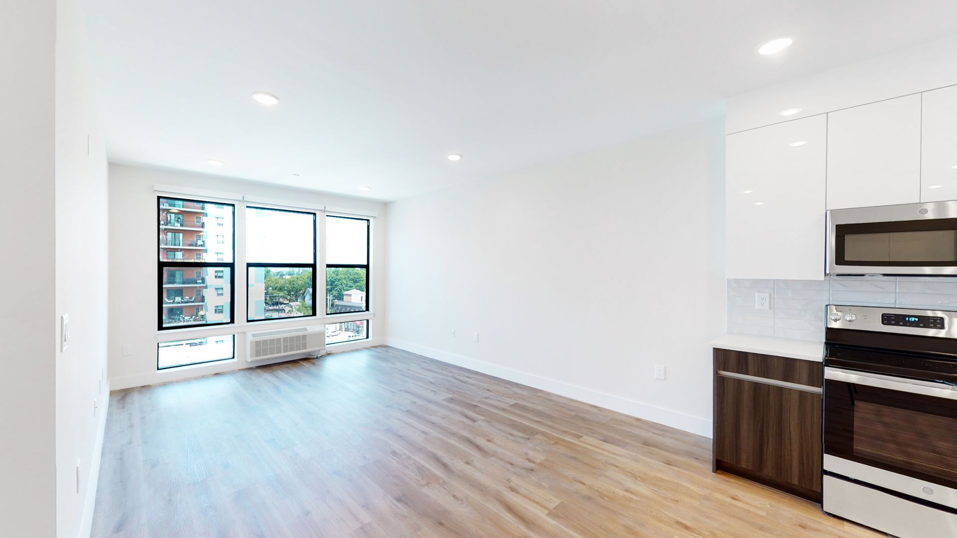 Fairview Apartment: 333 Bergen Blvd