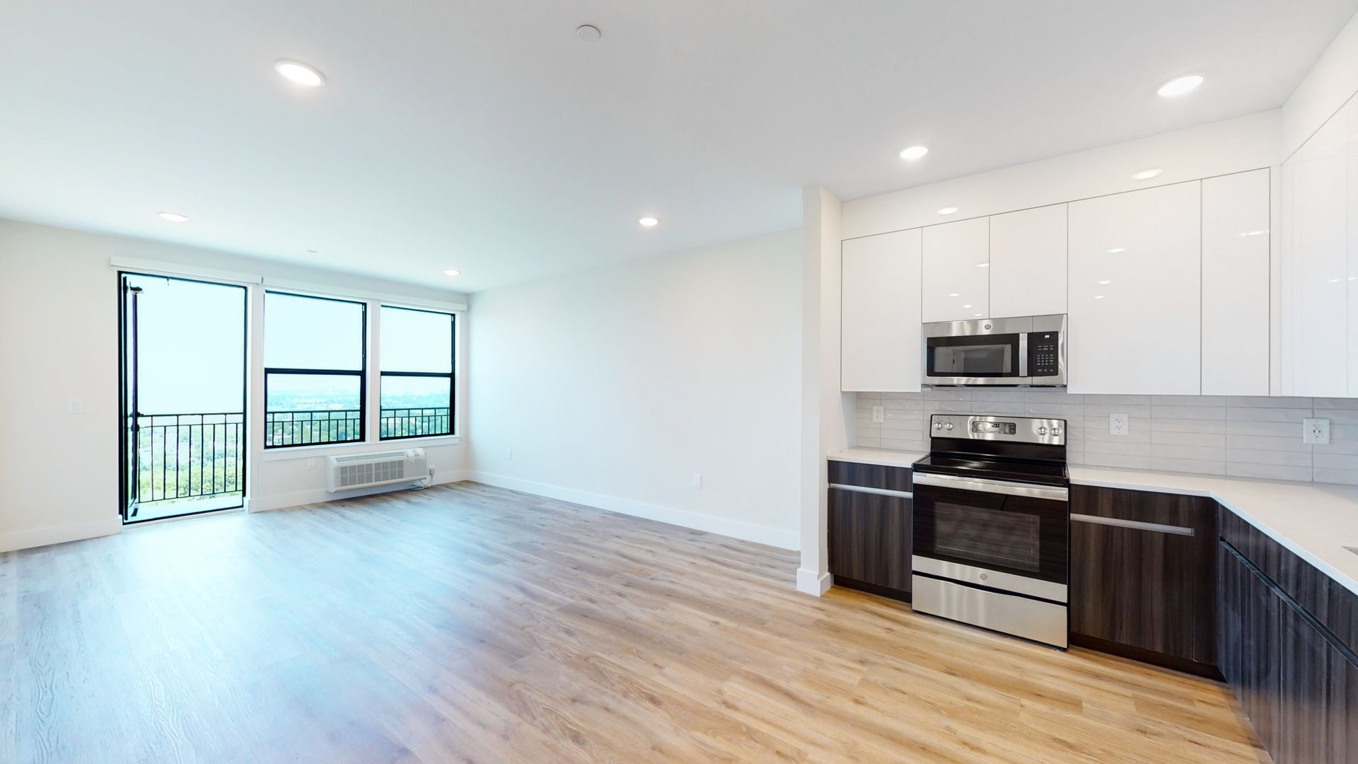 Fairview Apartment: 333 Bergen Blvd