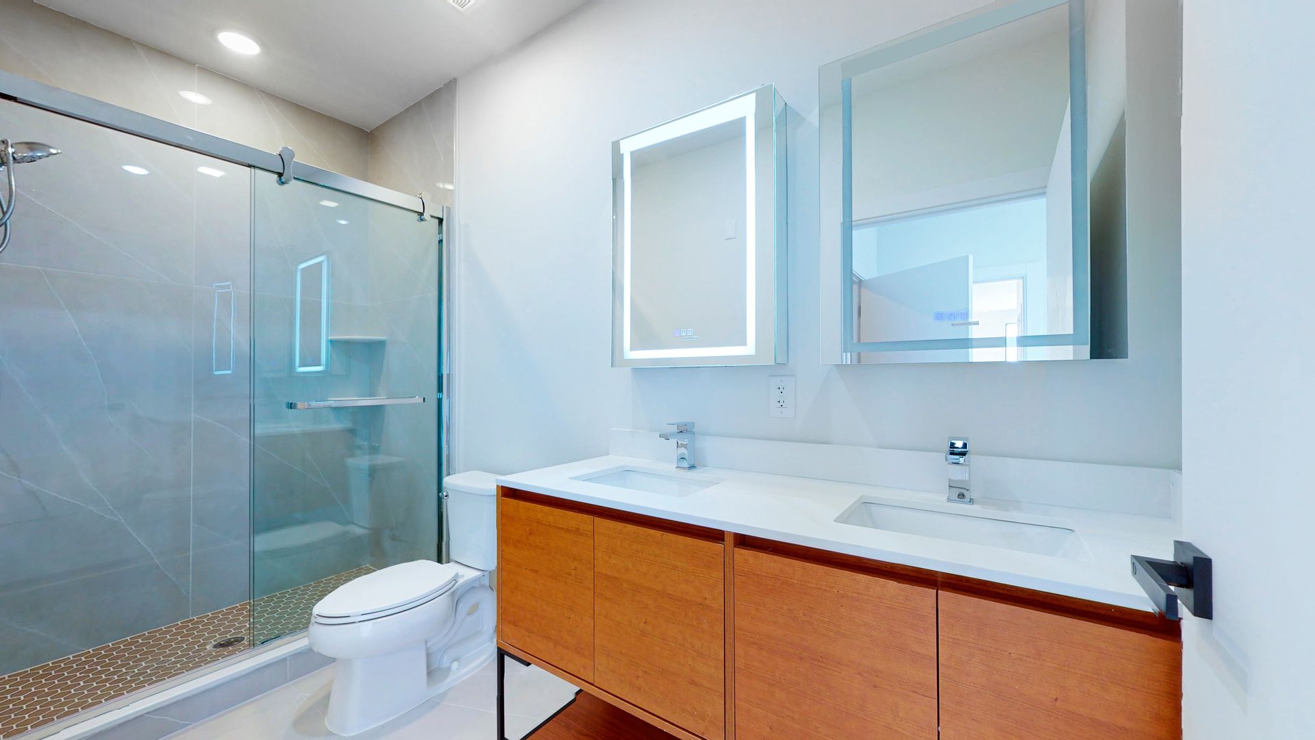 Fairview Apartment: 333 Bergen Blvd