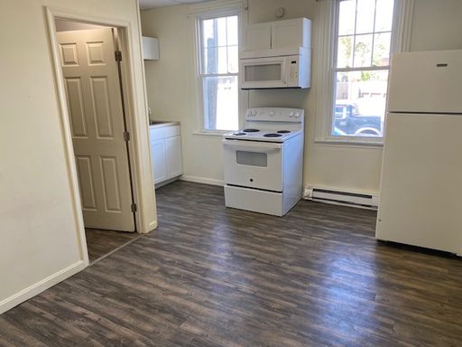 1 Bedroom Apartment - 415 Broadway 1st Fl. Front, Hanover