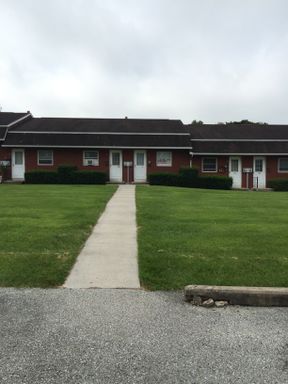 1 Br, 1 BA apartment 1st floor