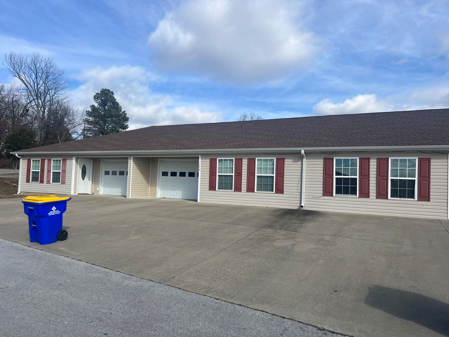 Russellville Apartment: Cole Road Properties