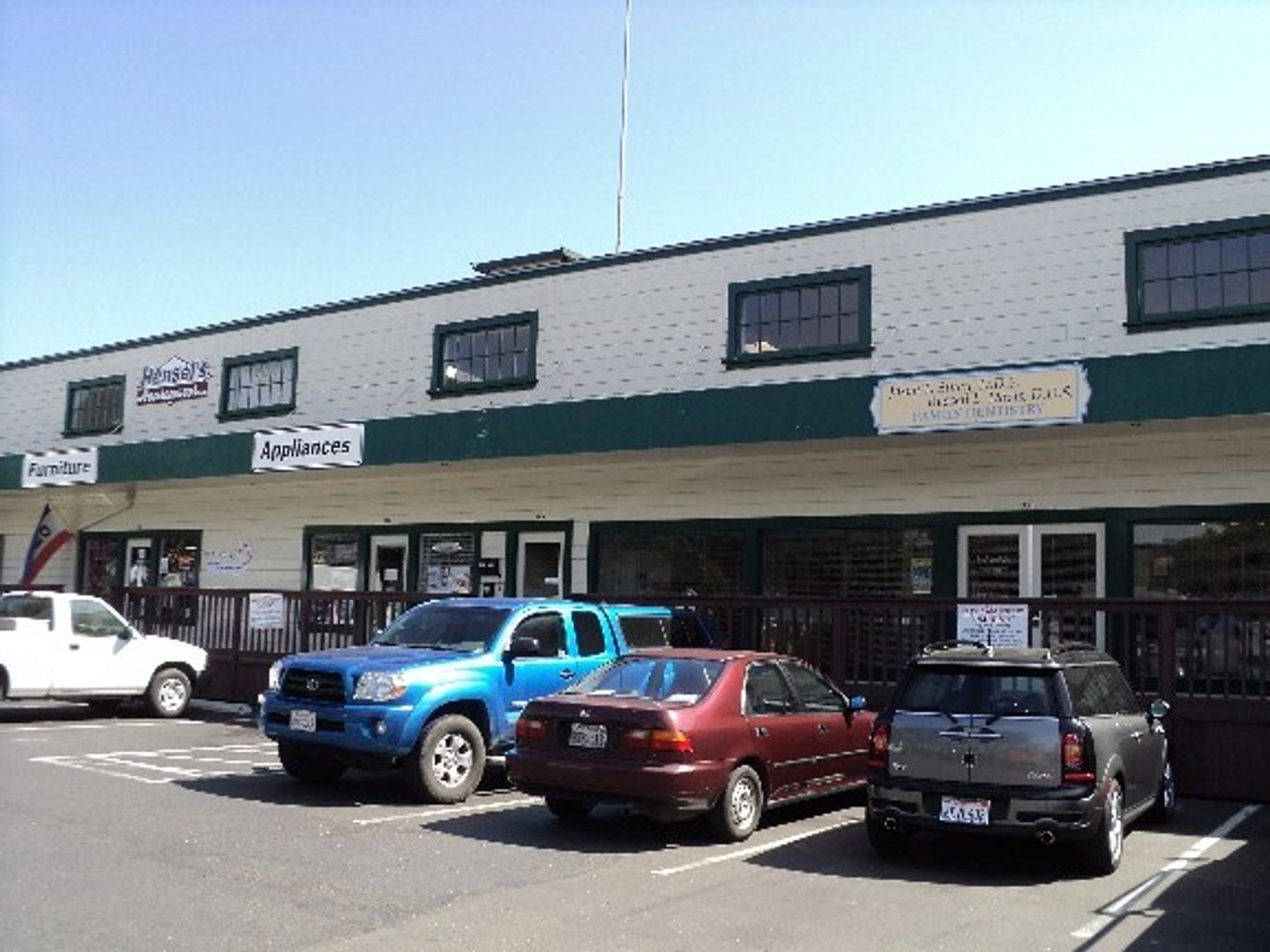 Arcata Apartment: 960 I Street #A - C