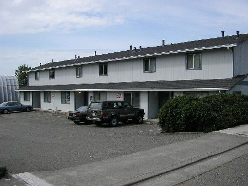 Arcata Townhouse, Half off first month rent