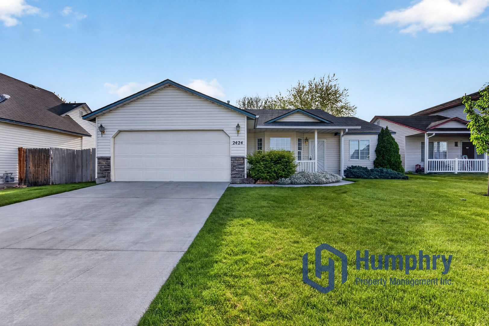 Nampa House: 2424 S Bluegrass Dr