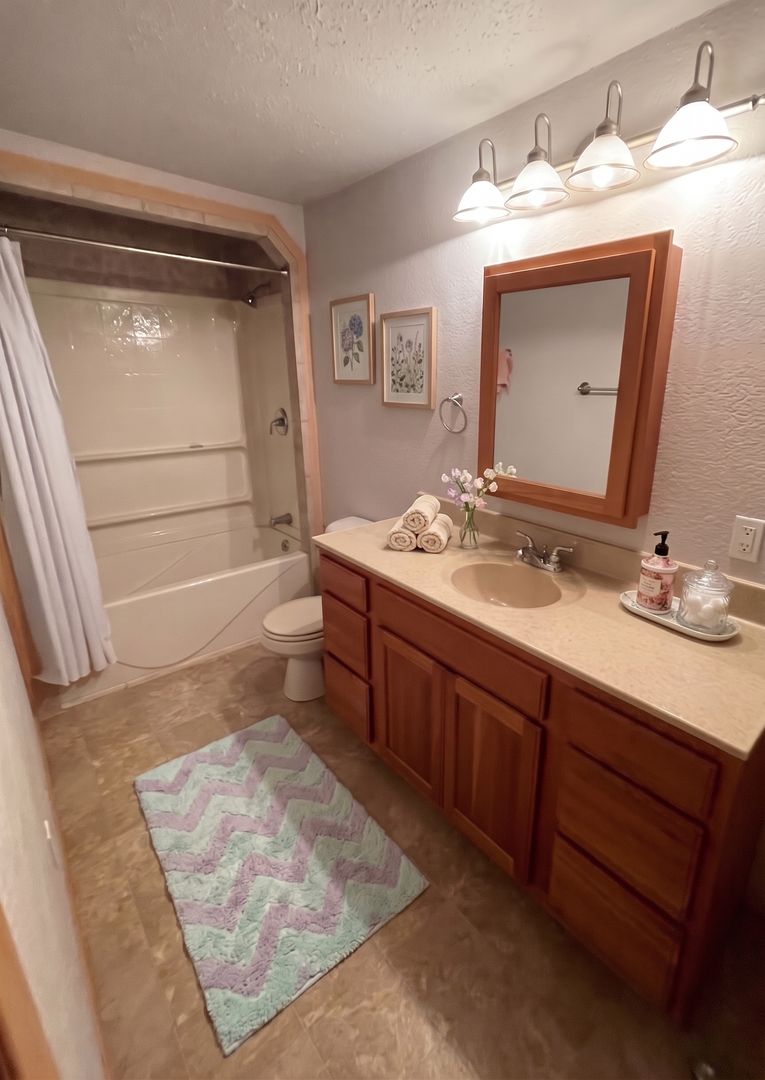 1325 Creekside Ct 8 of 8