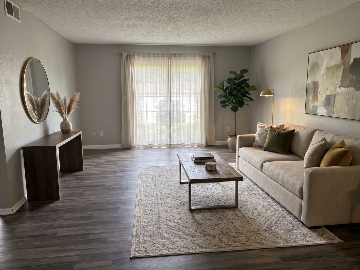 Waterloo Apartment: 1153 Langley Rd
