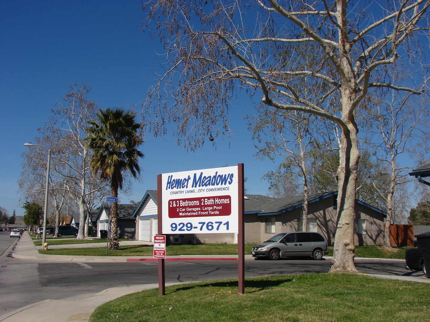 HEMET Apartment: HEMET MEADOW HOMES