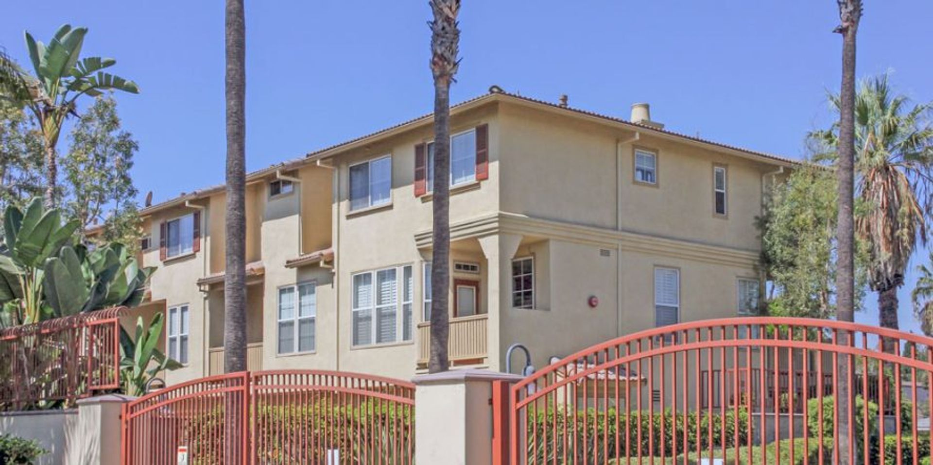 ANAHEIM Apartment: SUMMERWIND