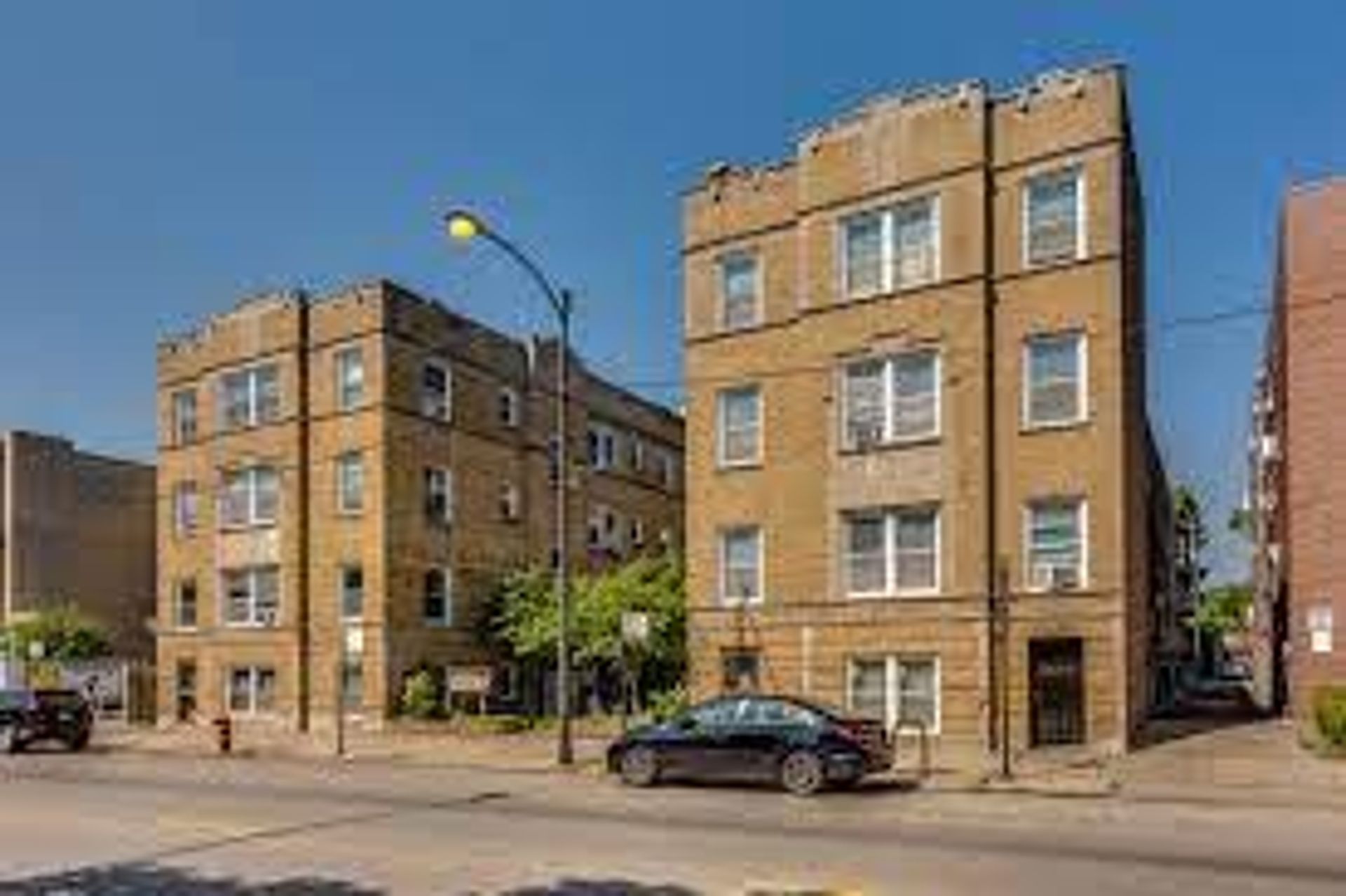 Chicago Apartment: 5736-52 S. Stony Island
