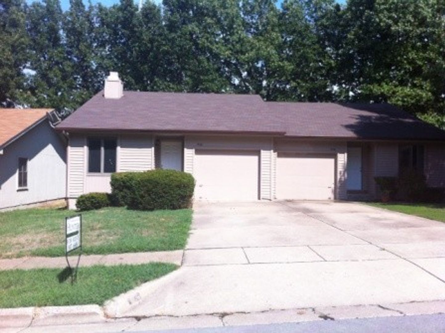 Springfield Apartment: Craig Ave