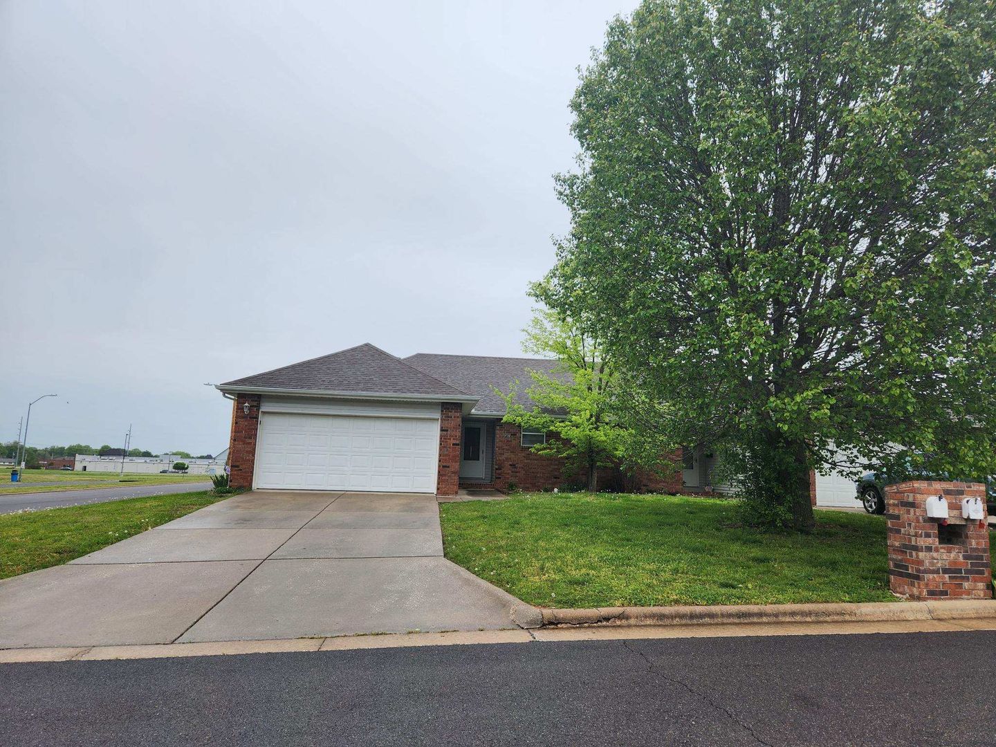Nixa Apartment: 717/719 McLean Court