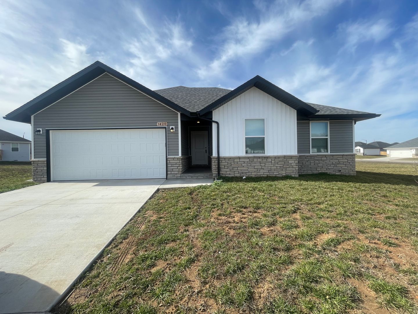 Republic House: 1420 E. Drayton Ct