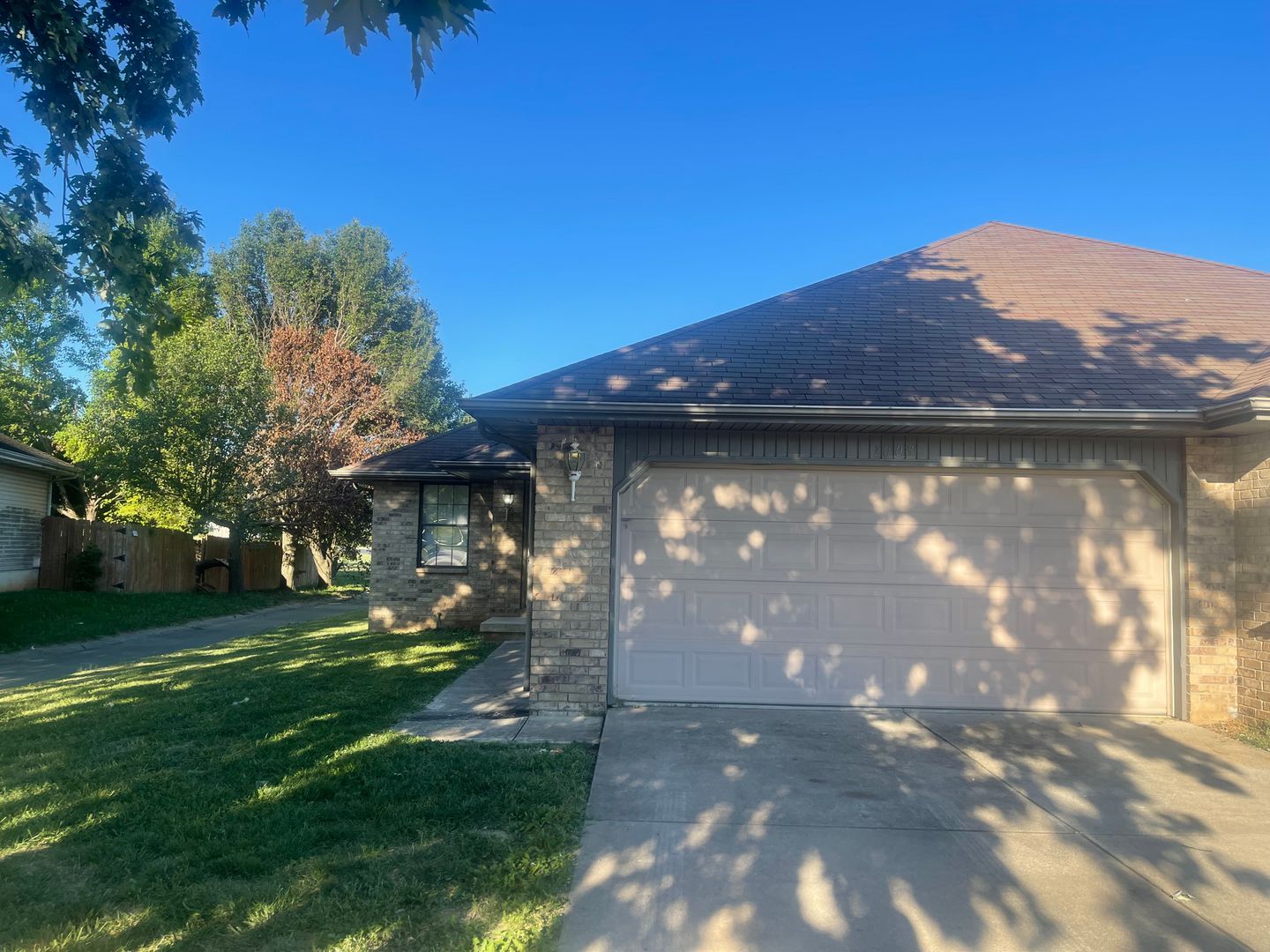 Nixa Apartment: 114-224 Deerfield Dr/114 Hunter/1003 -1009 Phesant Run