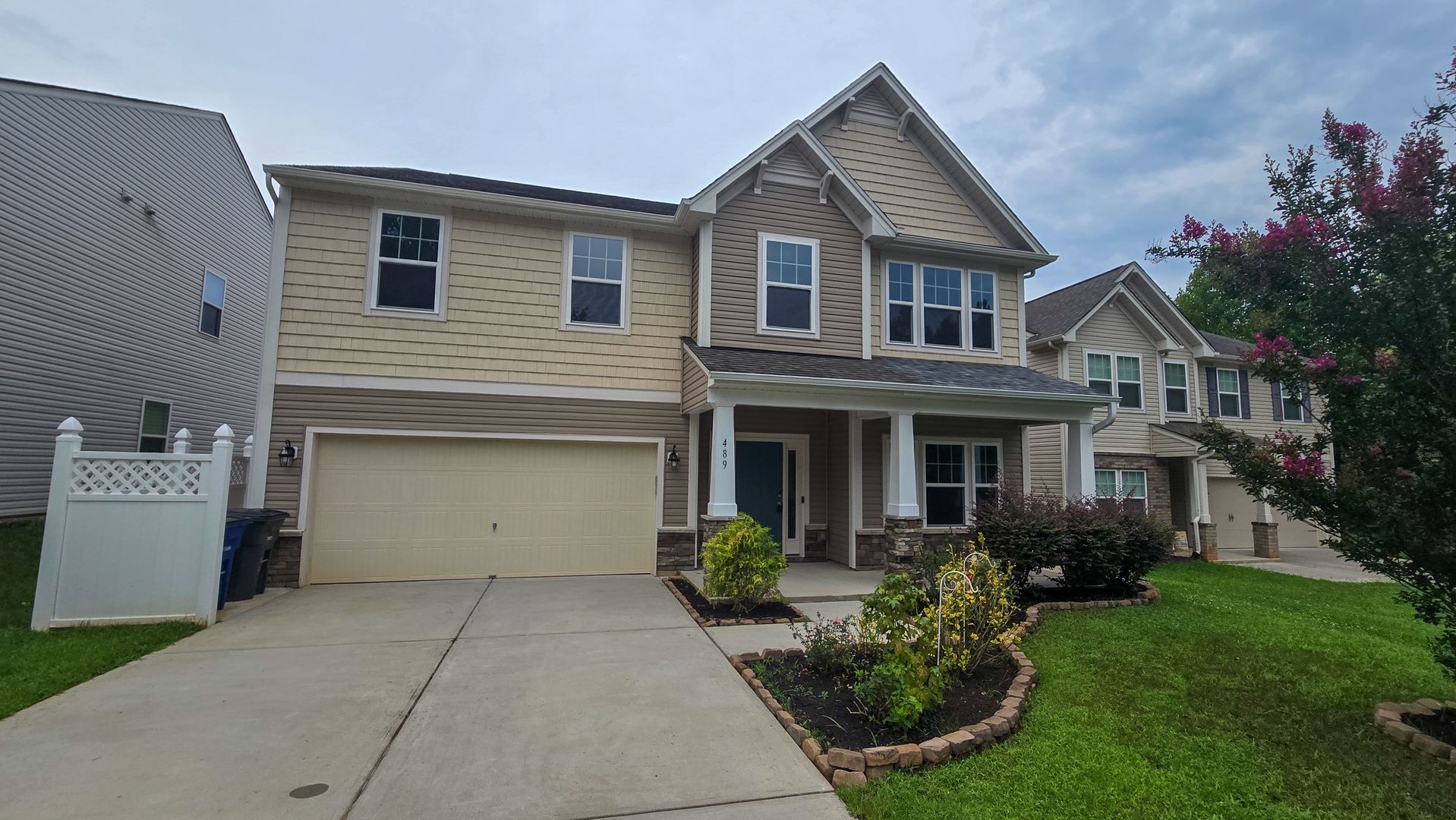 Winston-Salem House: 489 Green Arbor Lane