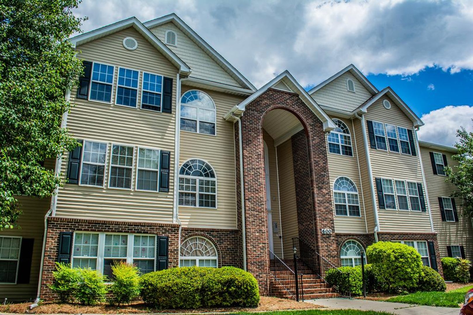 Winston Salem Condo: 624 Ivy Glen Drive