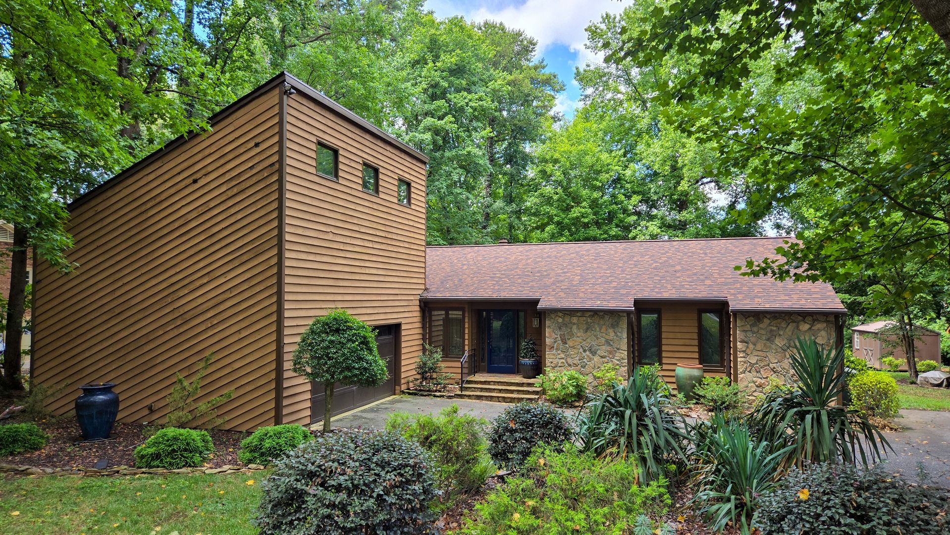 Winston Salem House: 632 Browning Place