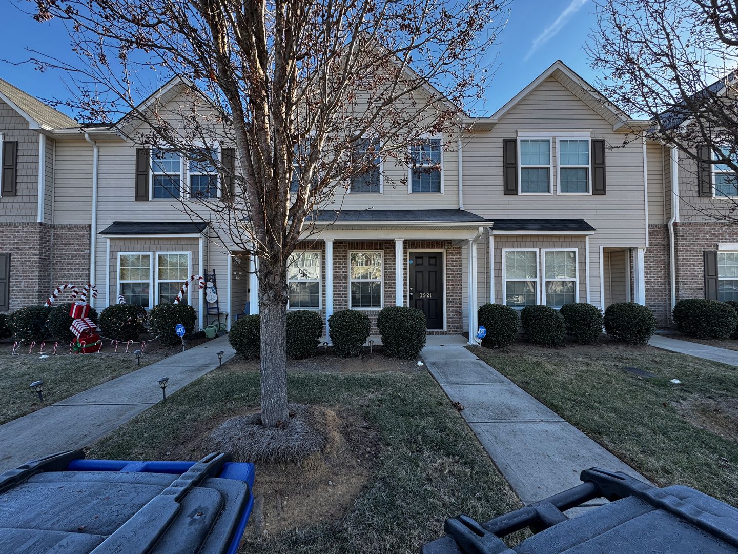 Winston Salem Townhome: 3921 Village Park Ct