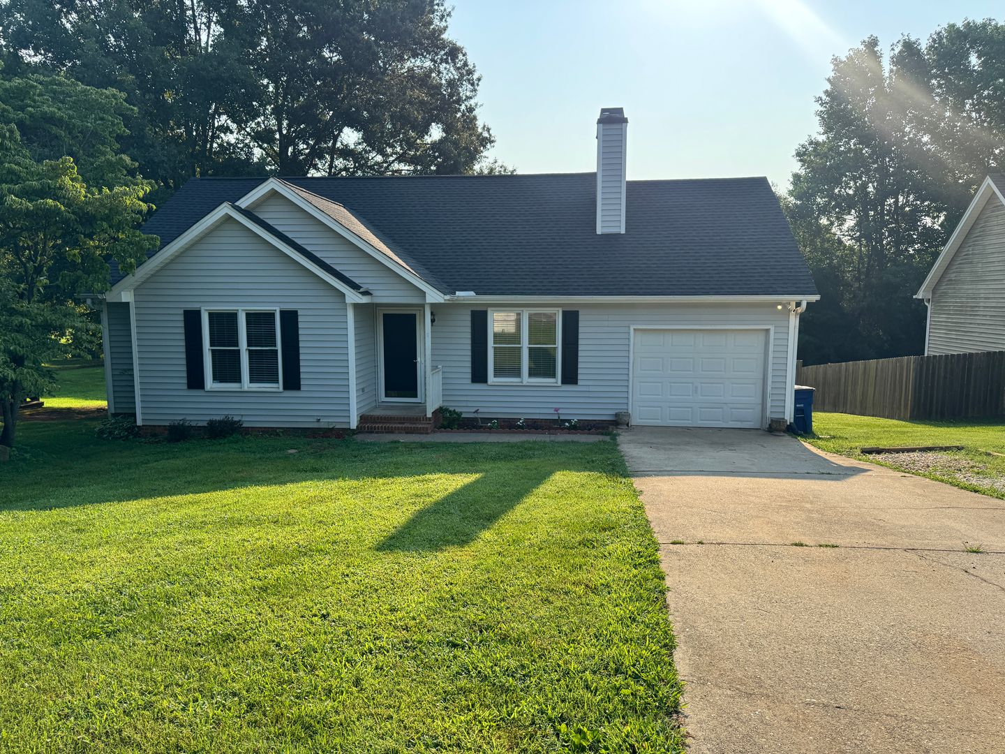 Winston-Salem House: 155 Lorraine Dr