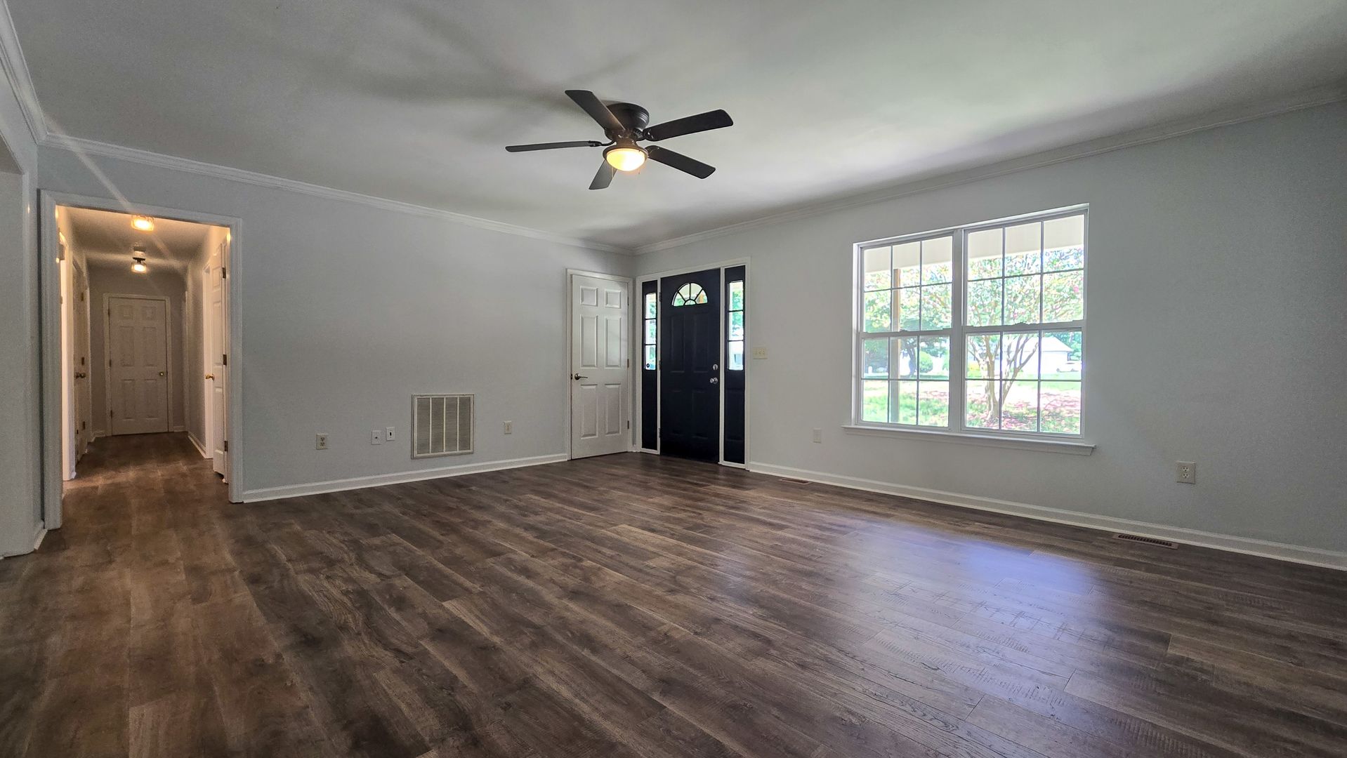 Summerfield House: 5607 Whispering Pines Drive