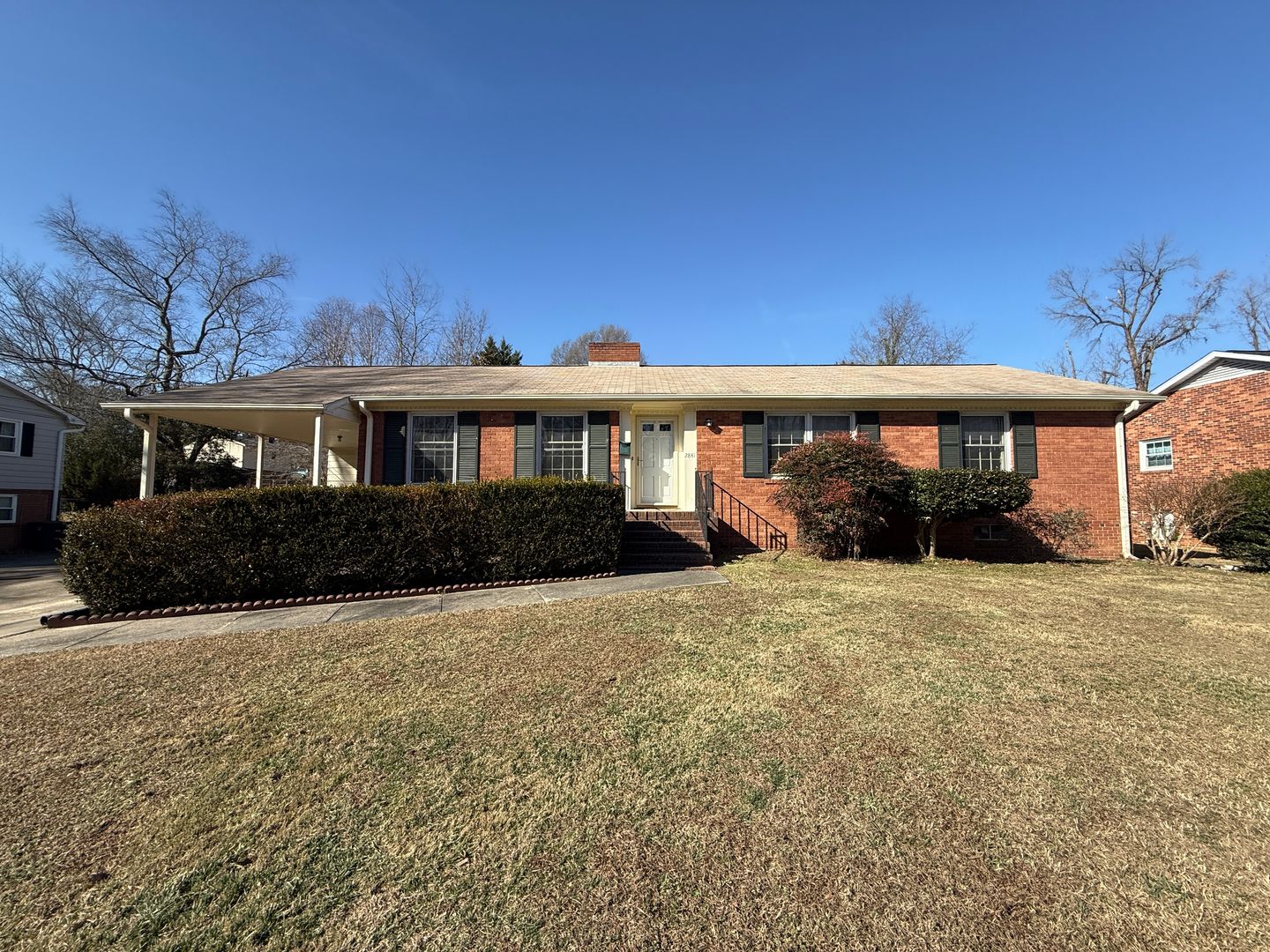 Winston Salem House: 2841 Deerwood Drive