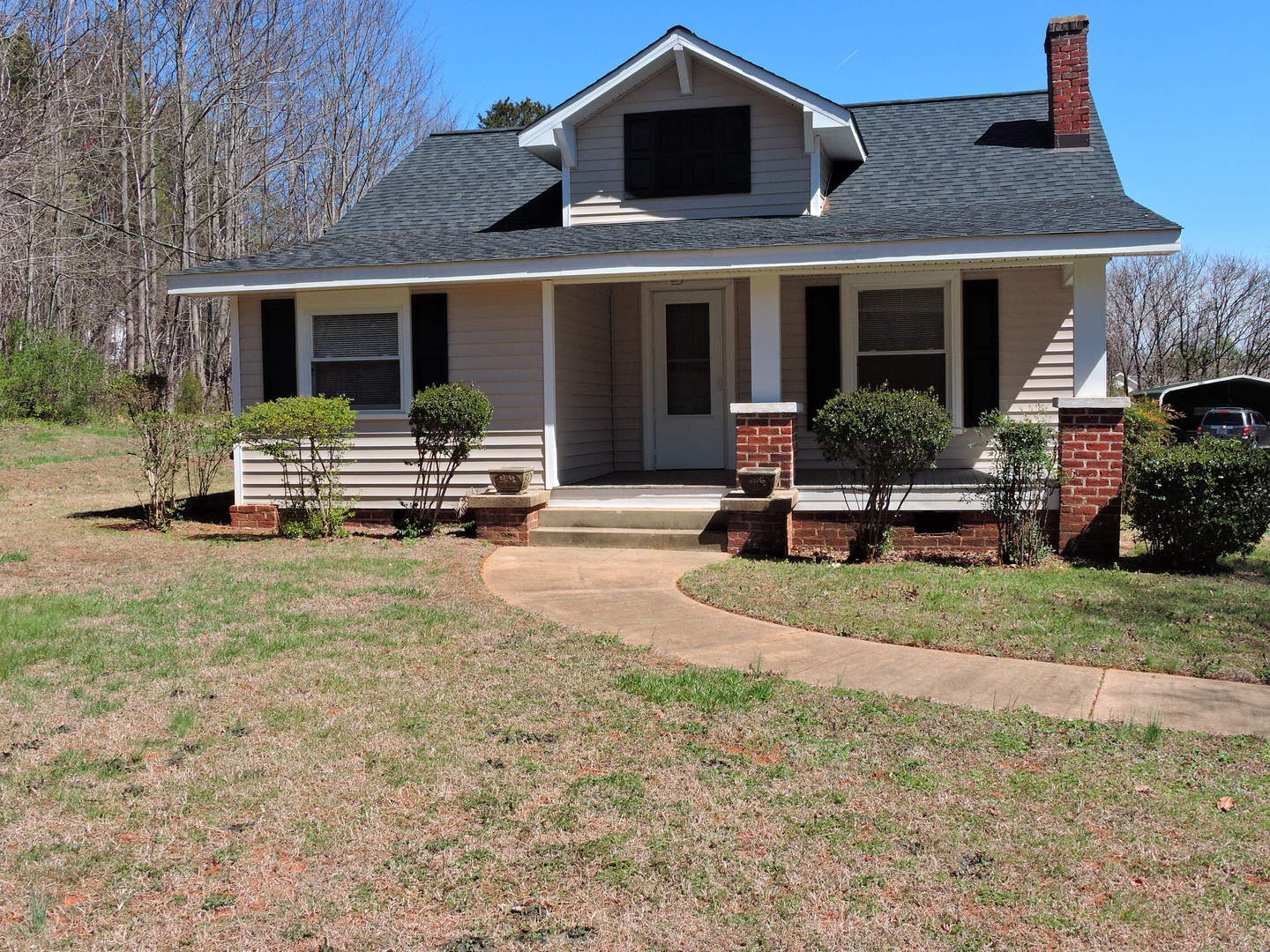 Kernersville House: 4215 Old Greensboro Road