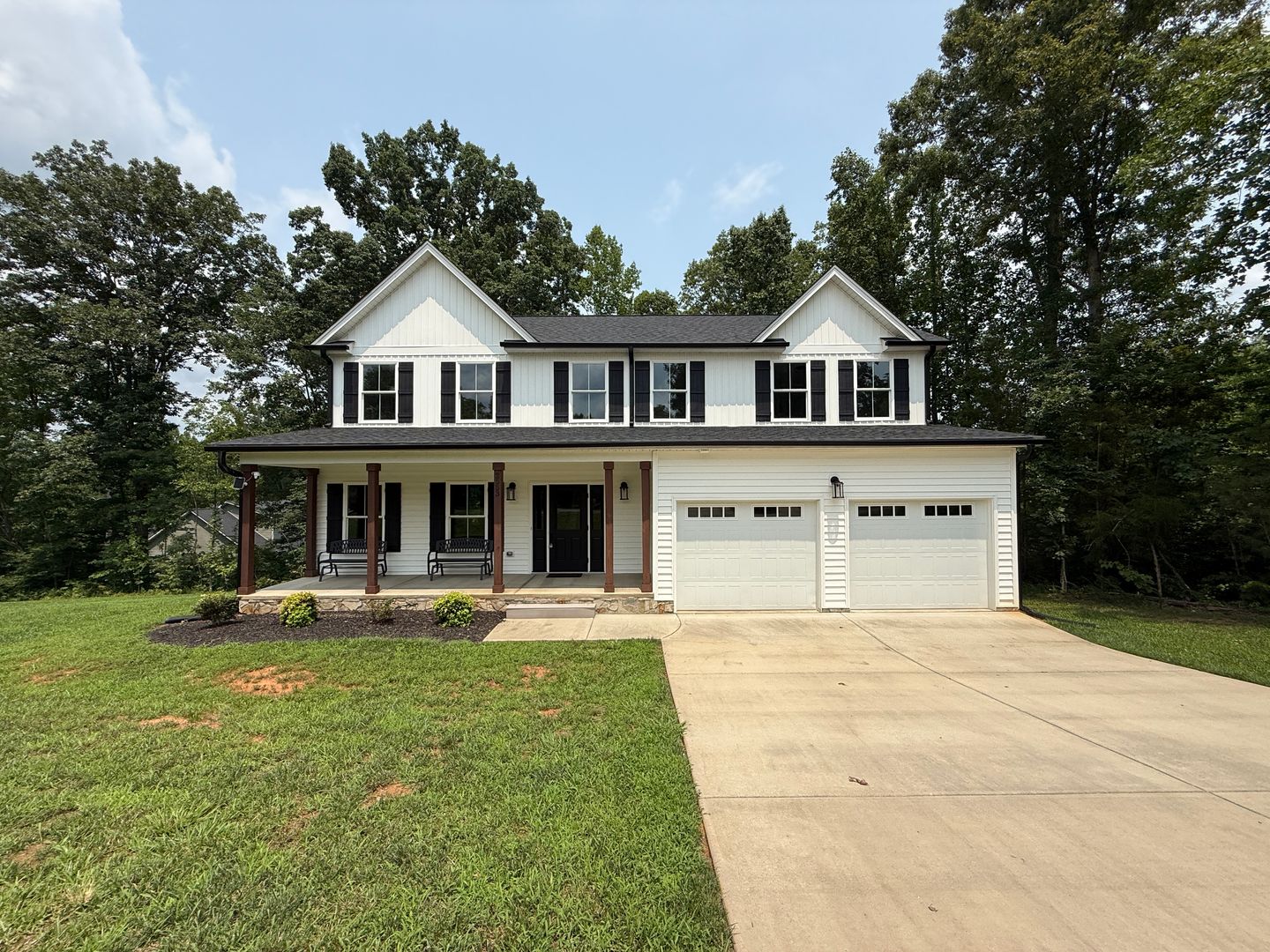 Rural Hall House: 2553 Whipporwill Court