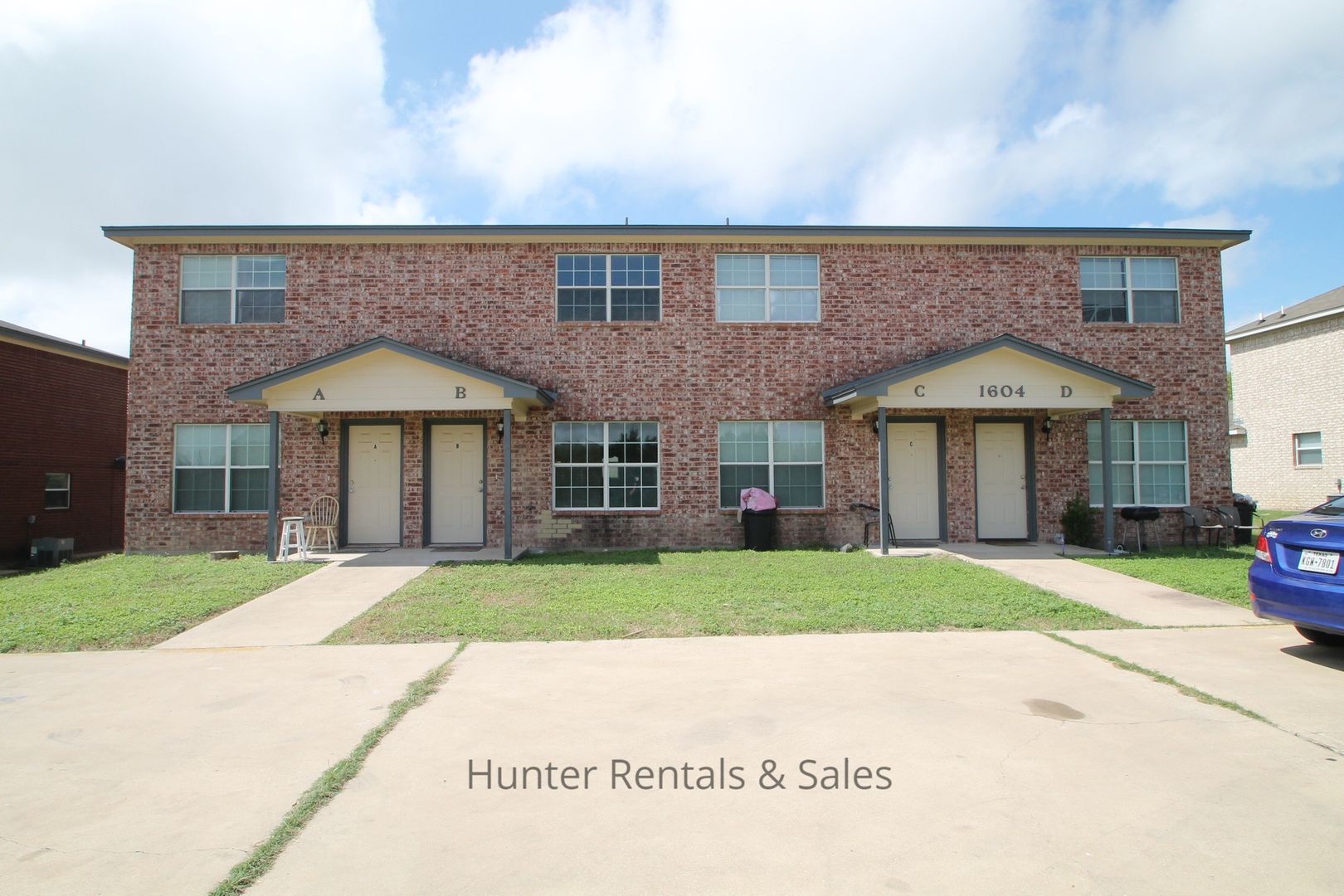 Harker Heights Townhome: 1604-B Aztec Trace Dr