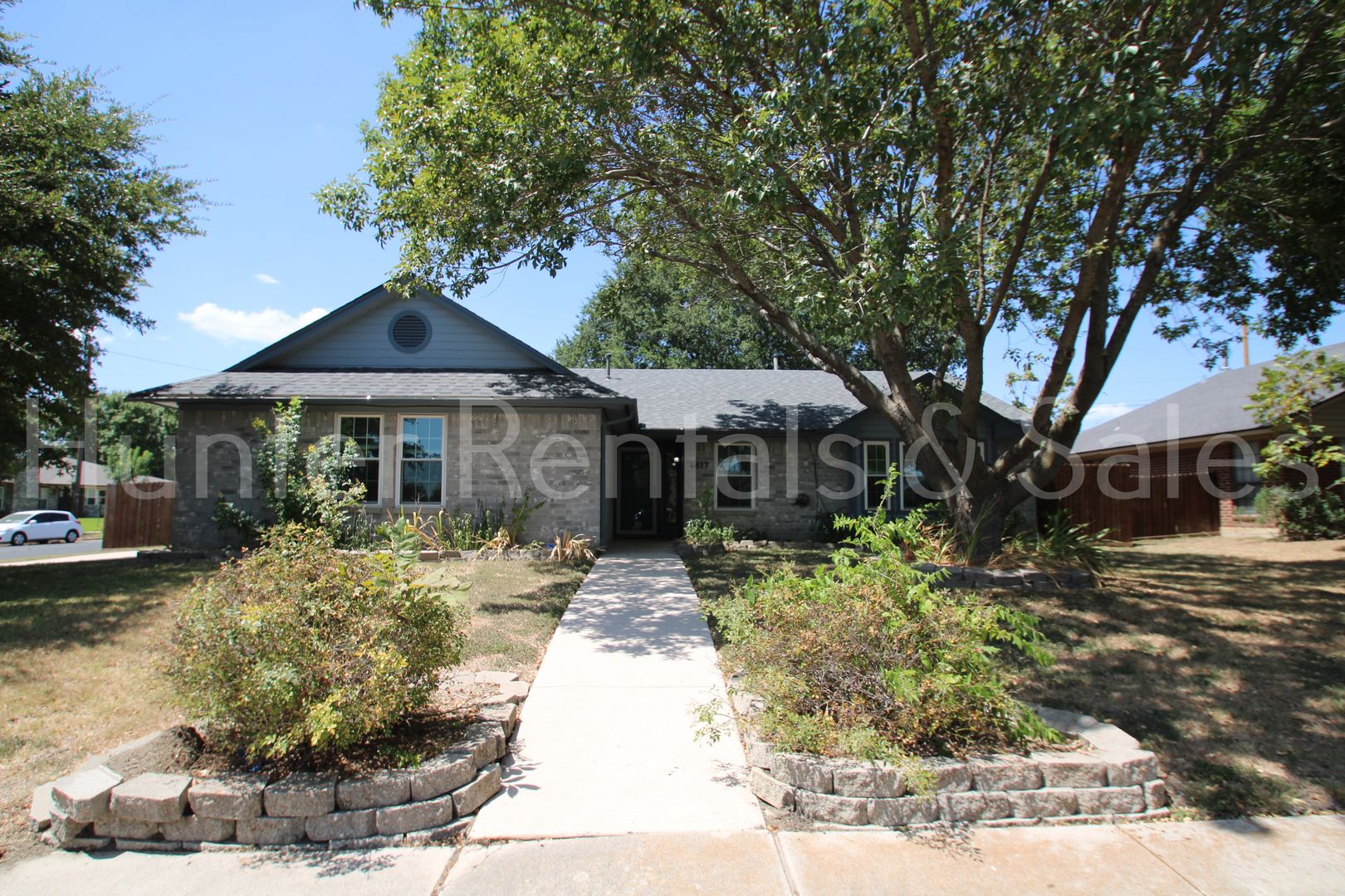 Killeen House: 4817 Castlewood Dr